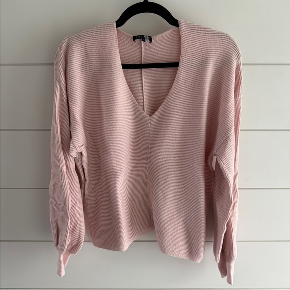 1. State Sweaters - 1. State Soft Pink V-Neck Sweater with Lantern Sleeves, Size Medium